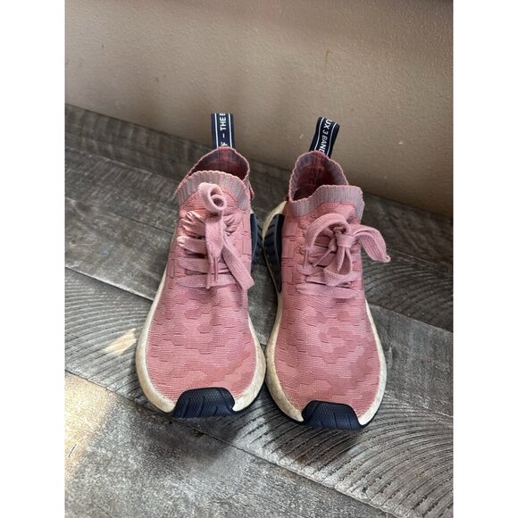 Adidas NMD R1 Primeknit Pink Rose Athletic/Casual Shoes Women's Size 7 - Picture 2 of 5